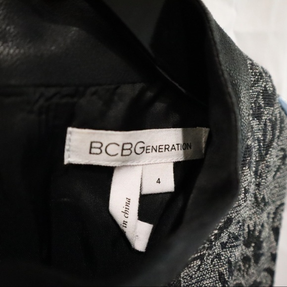 BCBGENERATION Grey and Black Dress - Picture 4 of 6